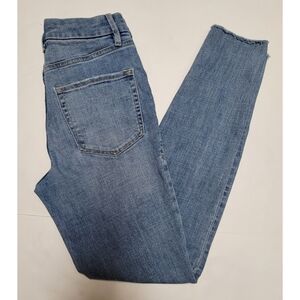 Good American Good Legs Raw Step Hem Skinny Jeans